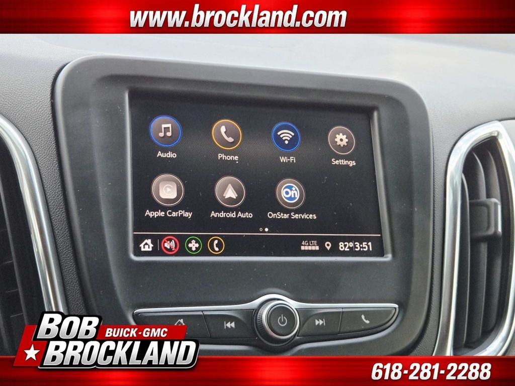 Chevrolet Equinox Vehicle Full-screen Gallery Image 24