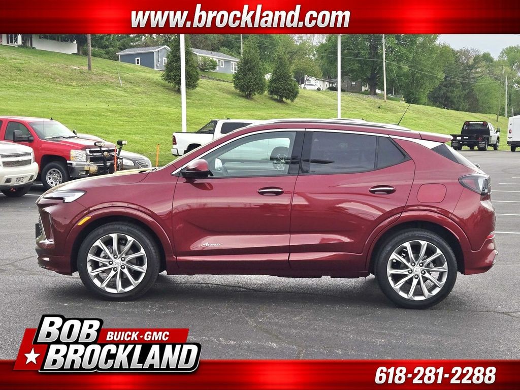 Buick Encore GX Vehicle Full-screen Gallery Image 06
