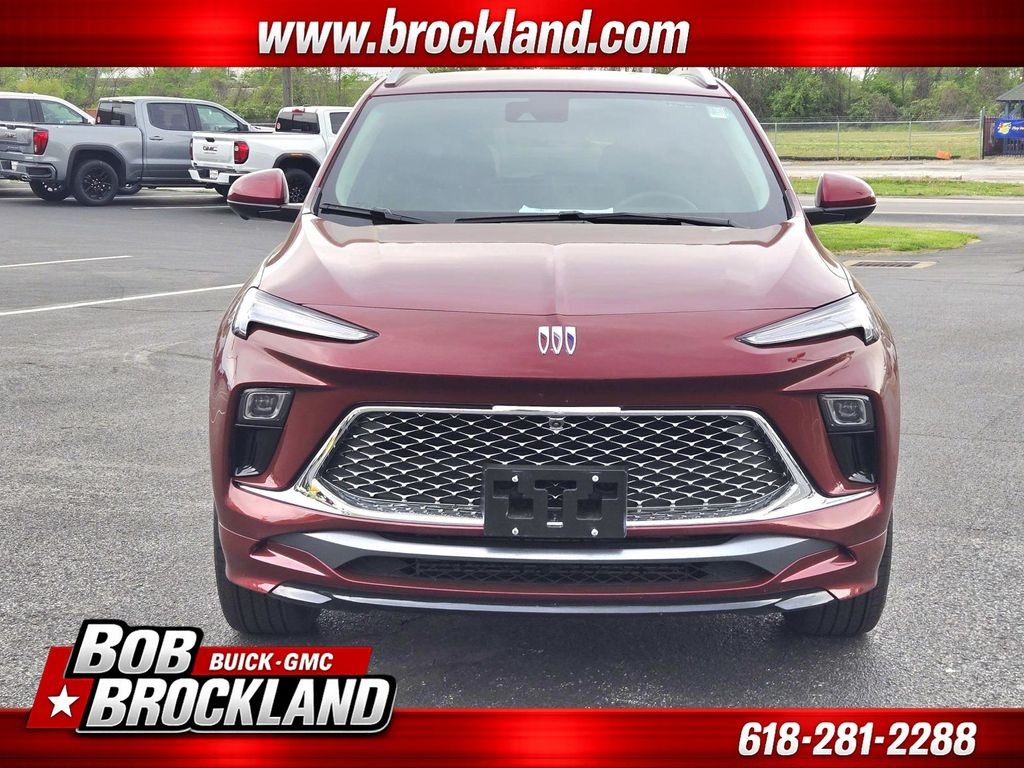 Buick Encore GX Vehicle Full-screen Gallery Image 08