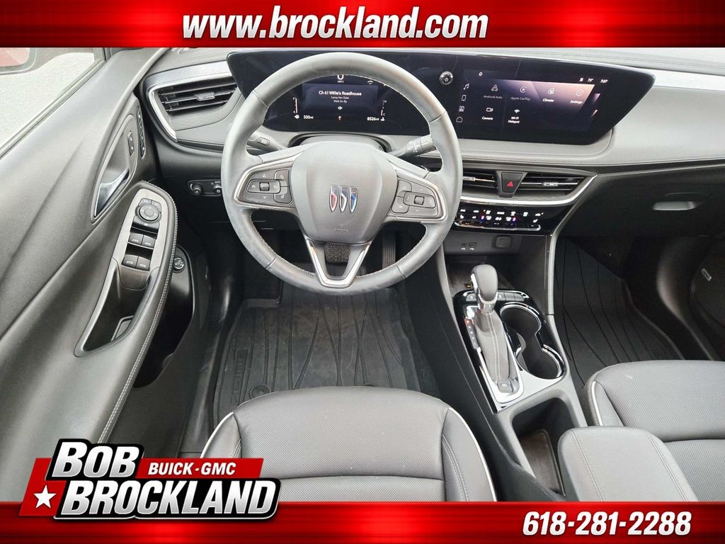 Buick Encore GX Vehicle Full-screen Gallery Image 10