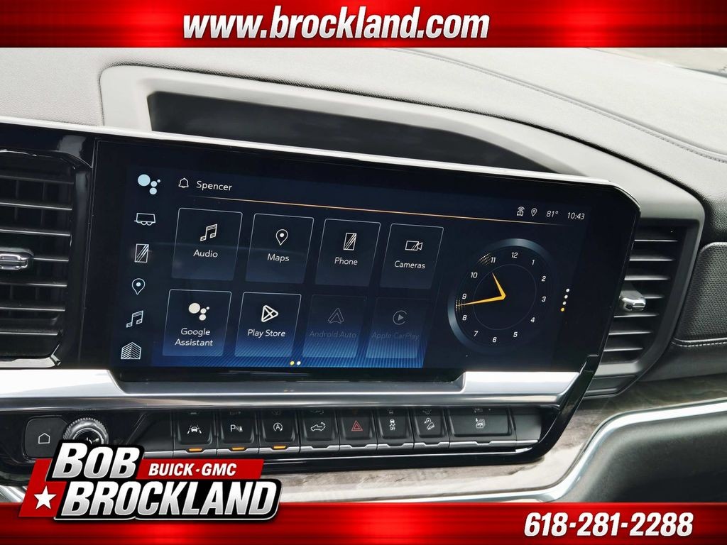 Chevrolet Silverado 1500 Vehicle Full-screen Gallery Image 28