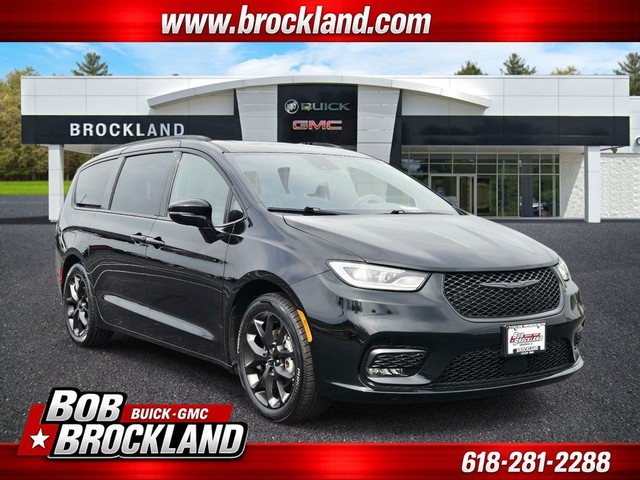 more details - chrysler pacifica