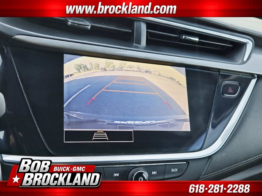 Buick Encore GX Vehicle Full-screen Gallery Image 26