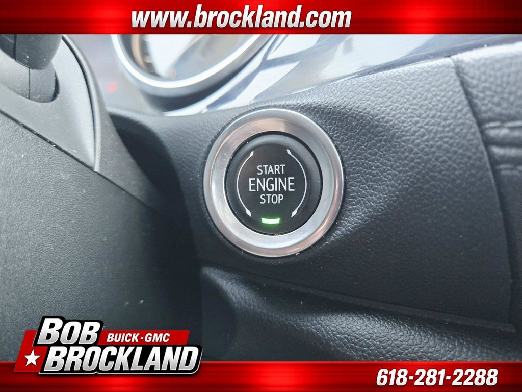 Buick Encore GX Vehicle Full-screen Gallery Image 31