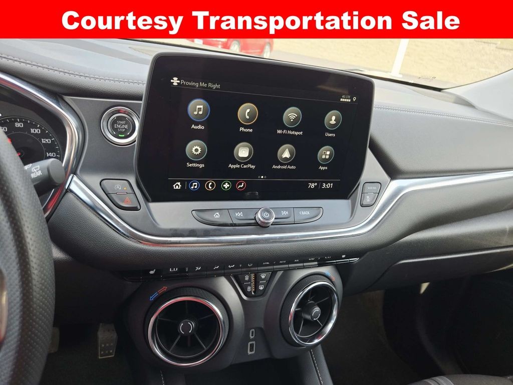 Chevrolet Blazer Vehicle Full-screen Gallery Image 22