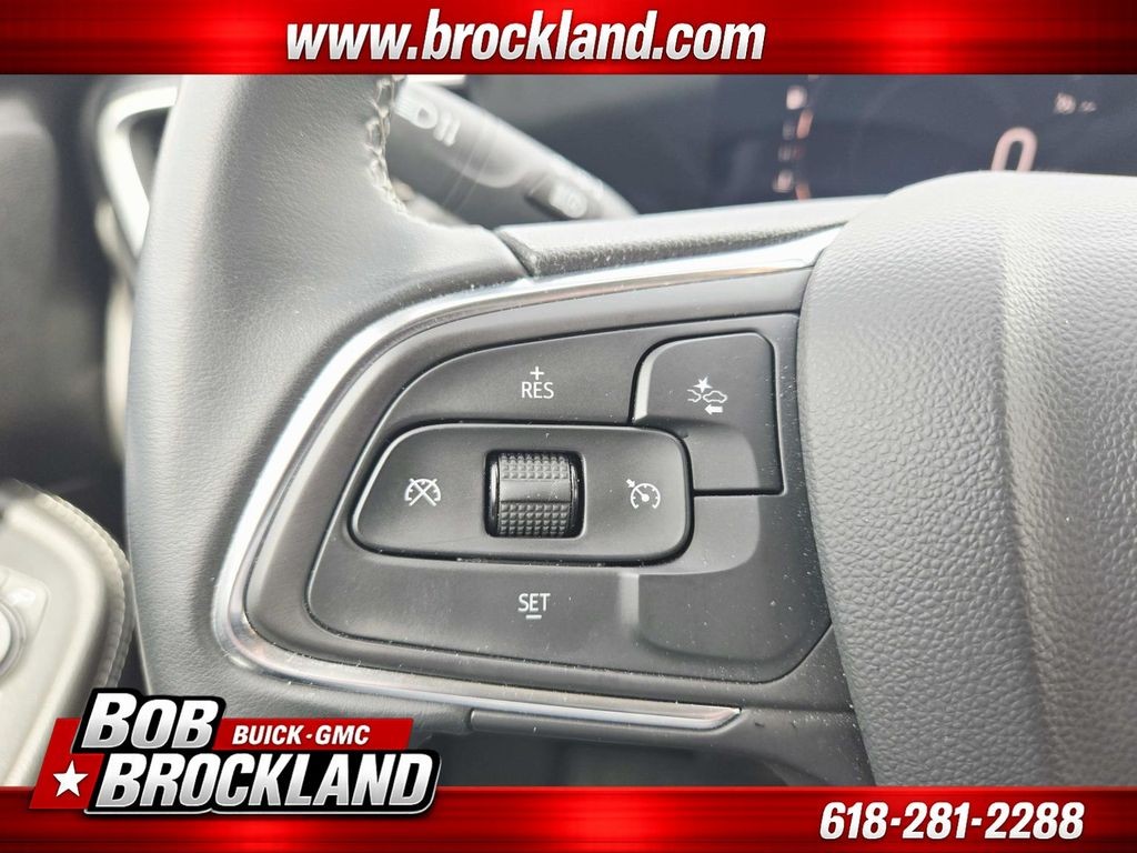 Buick Encore GX Vehicle Full-screen Gallery Image 19