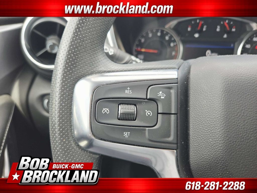 Chevrolet Blazer Vehicle Full-screen Gallery Image 18