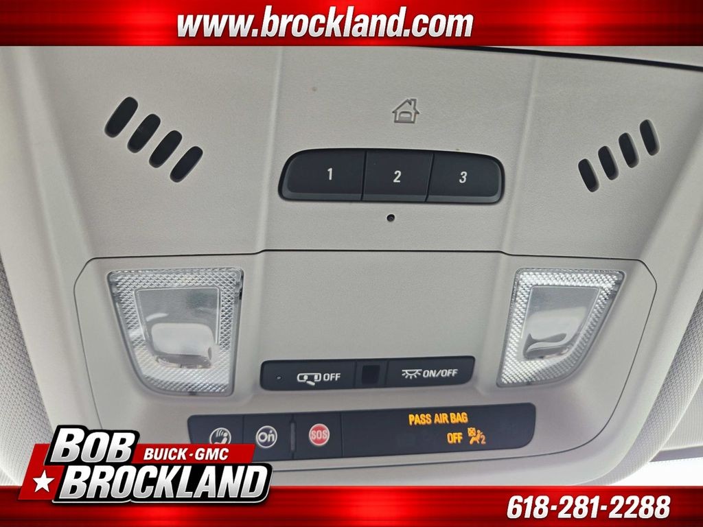 Chevrolet Blazer Vehicle Full-screen Gallery Image 32