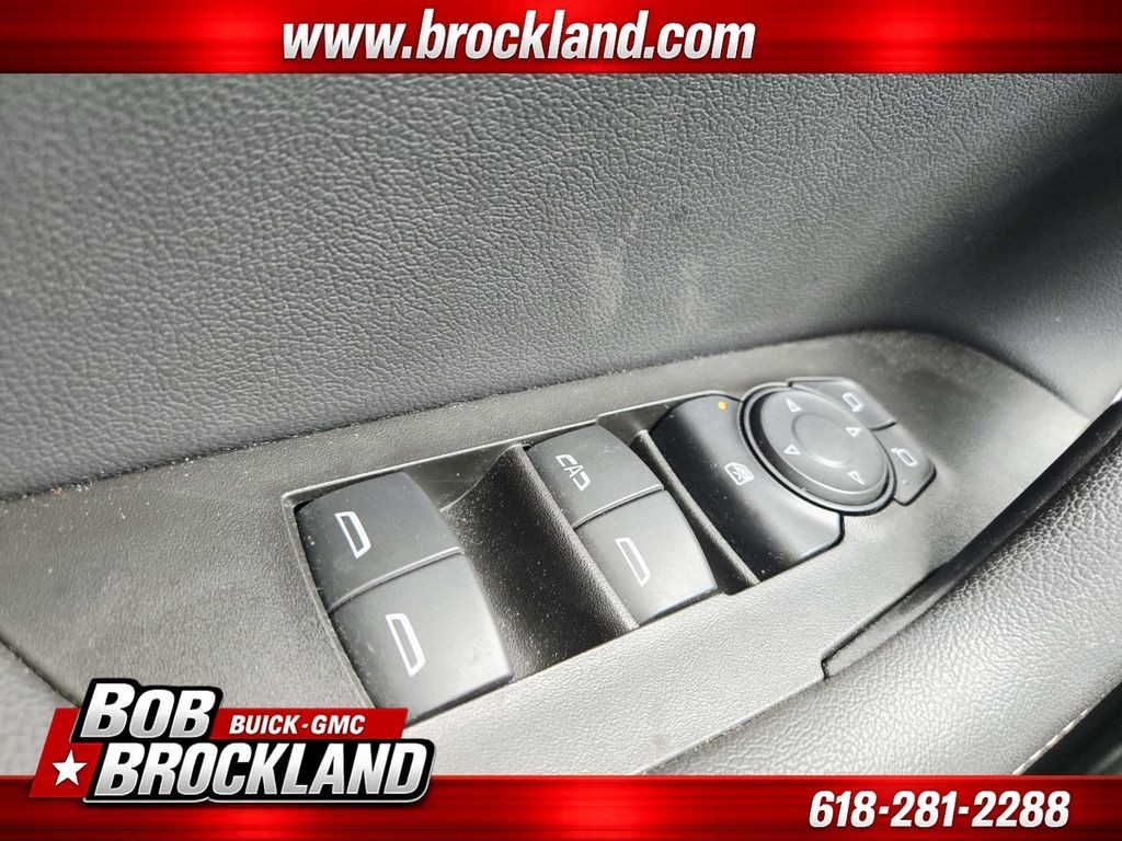 Chevrolet Blazer Vehicle Full-screen Gallery Image 34