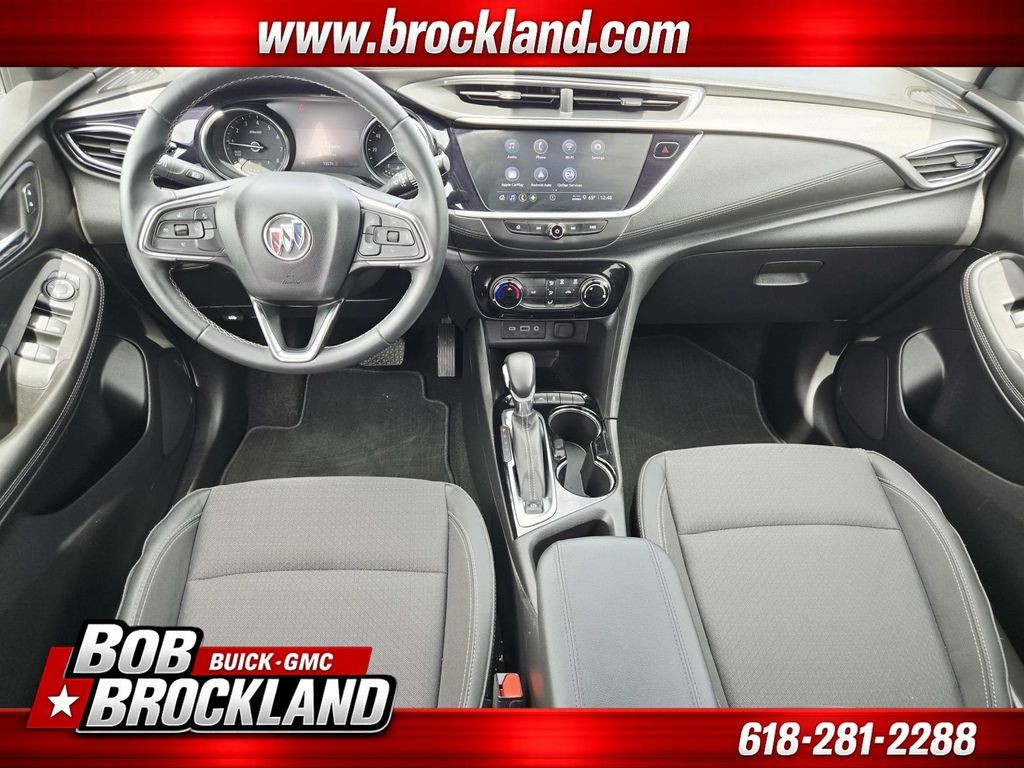 Buick Encore GX Vehicle Full-screen Gallery Image 09