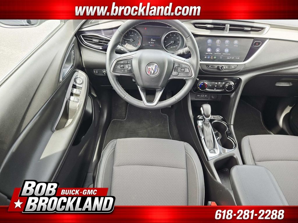 Buick Encore GX Vehicle Full-screen Gallery Image 10