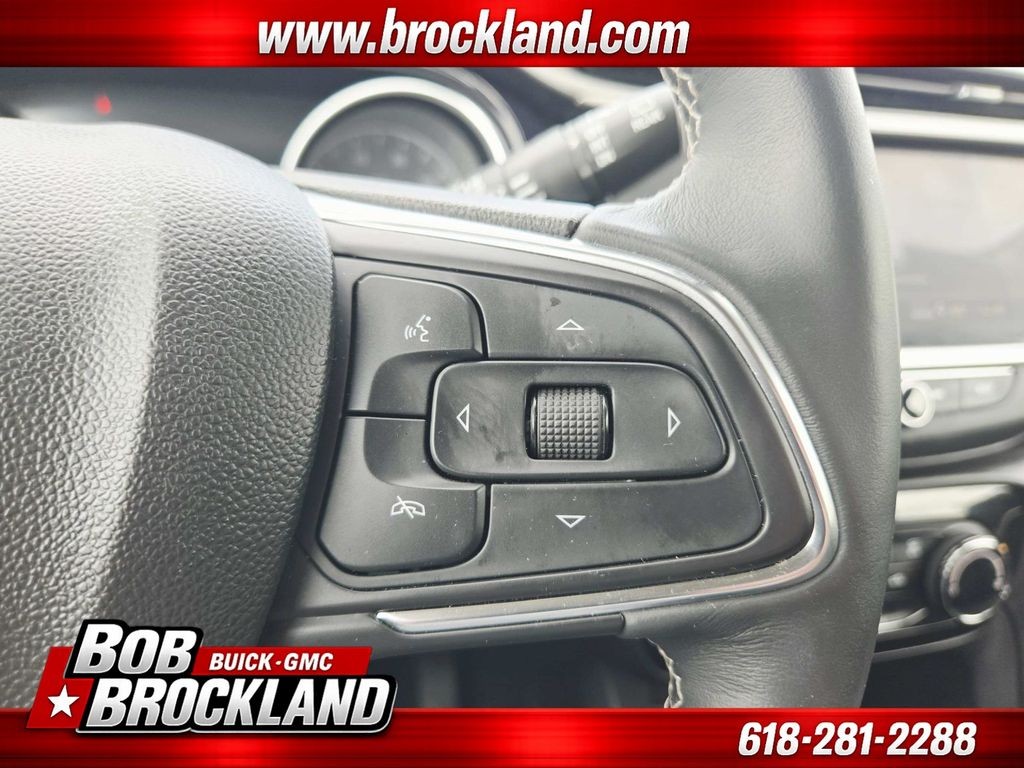 Buick Encore GX Vehicle Full-screen Gallery Image 20
