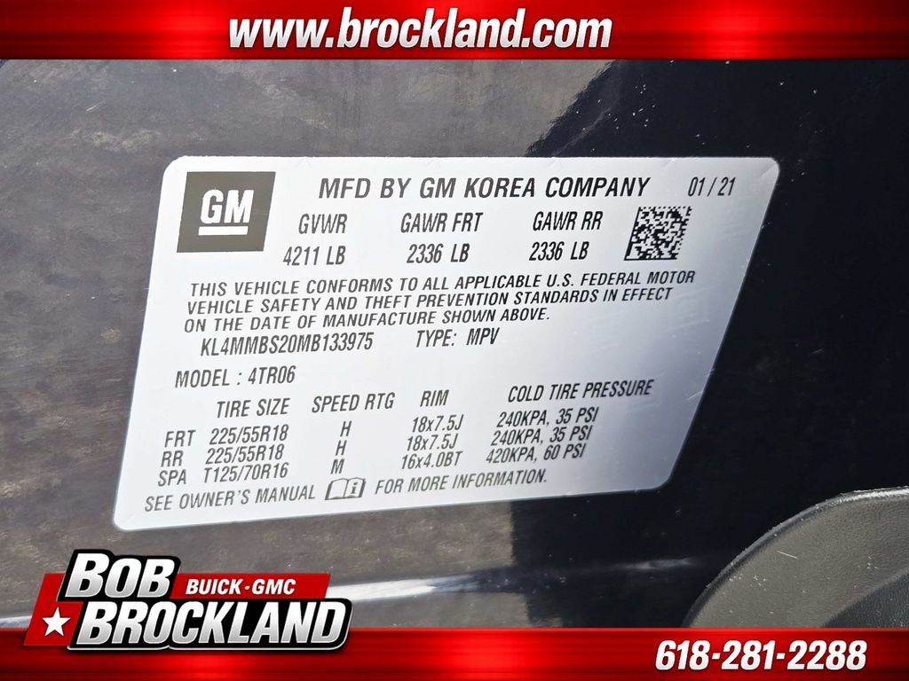 Buick Encore GX Vehicle Full-screen Gallery Image 36