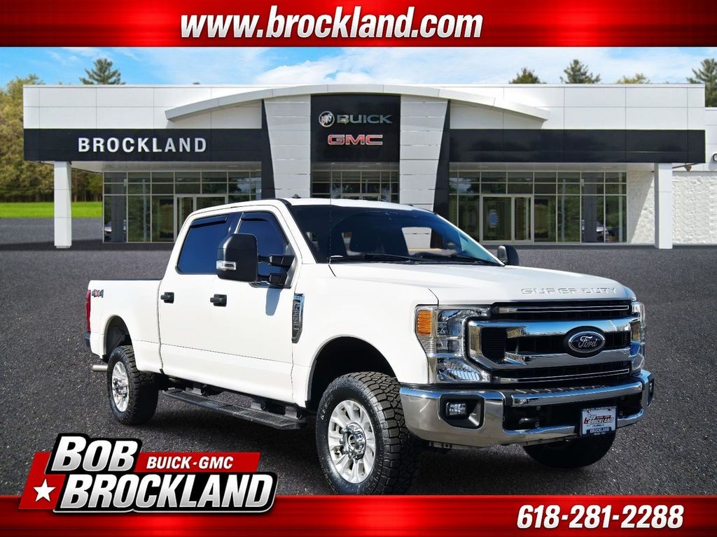 Ford Super Duty F-350 SRW Vehicle Full-screen Gallery Image 01