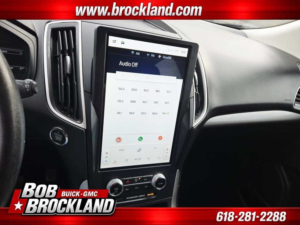 Ford Edge Vehicle Full-screen Gallery Image 23