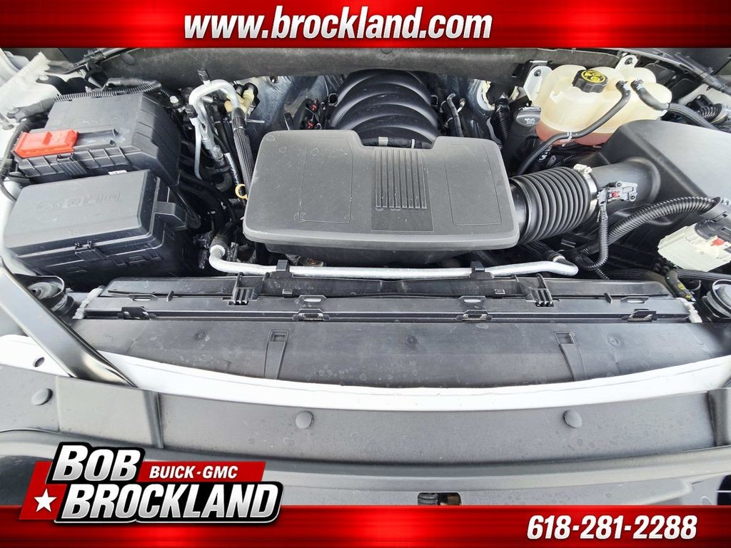 Chevrolet Tahoe Vehicle Full-screen Gallery Image 22