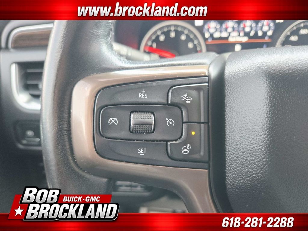 Chevrolet Tahoe Vehicle Full-screen Gallery Image 24