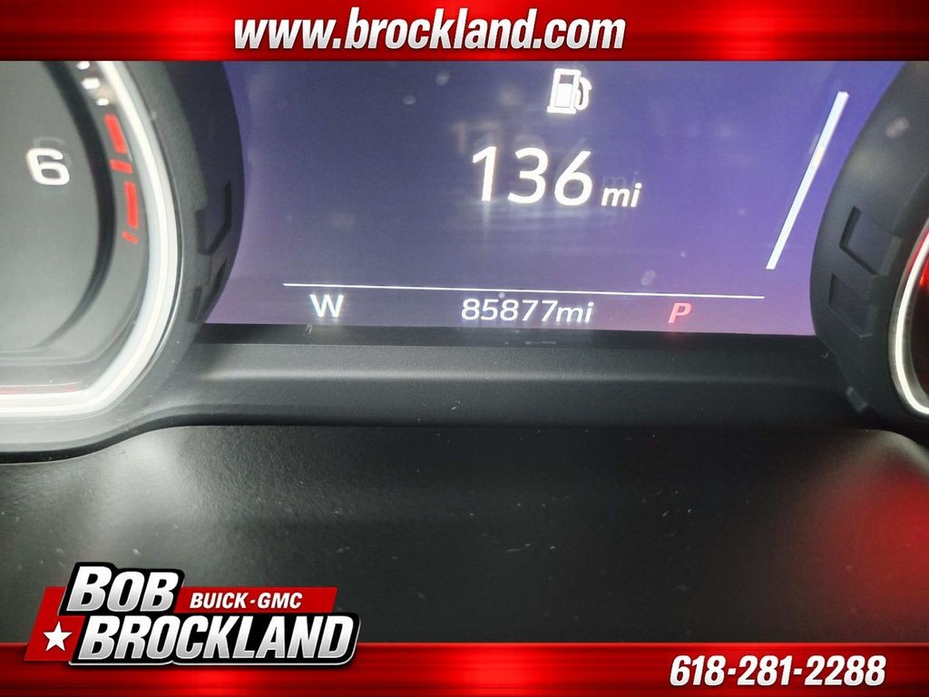 Chevrolet Tahoe Vehicle Full-screen Gallery Image 28