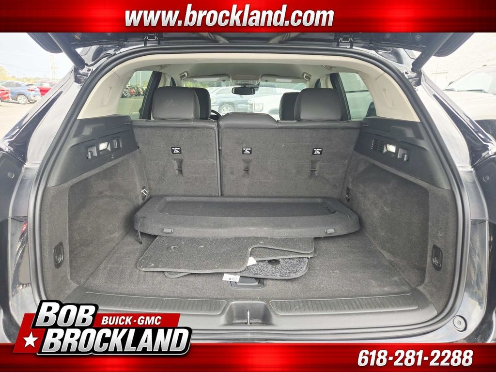 Buick Envision Vehicle Full-screen Gallery Image 16