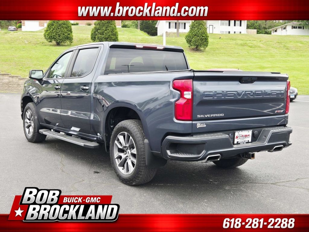 Chevrolet Silverado 1500 Vehicle Full-screen Gallery Image 05