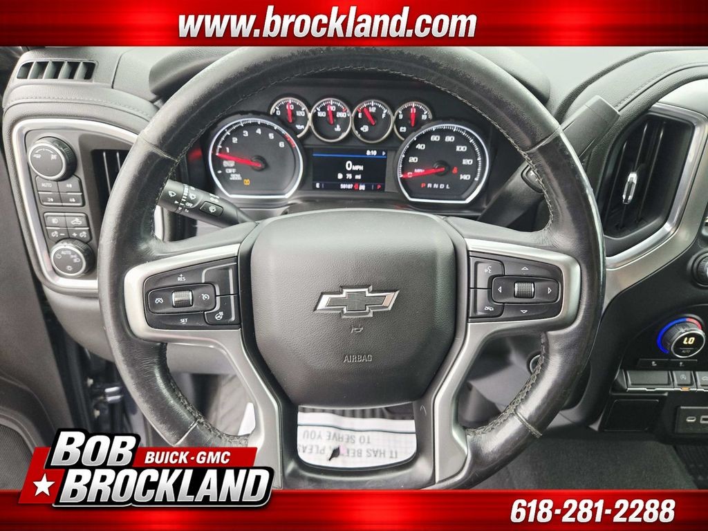 Chevrolet Silverado 1500 Vehicle Full-screen Gallery Image 21
