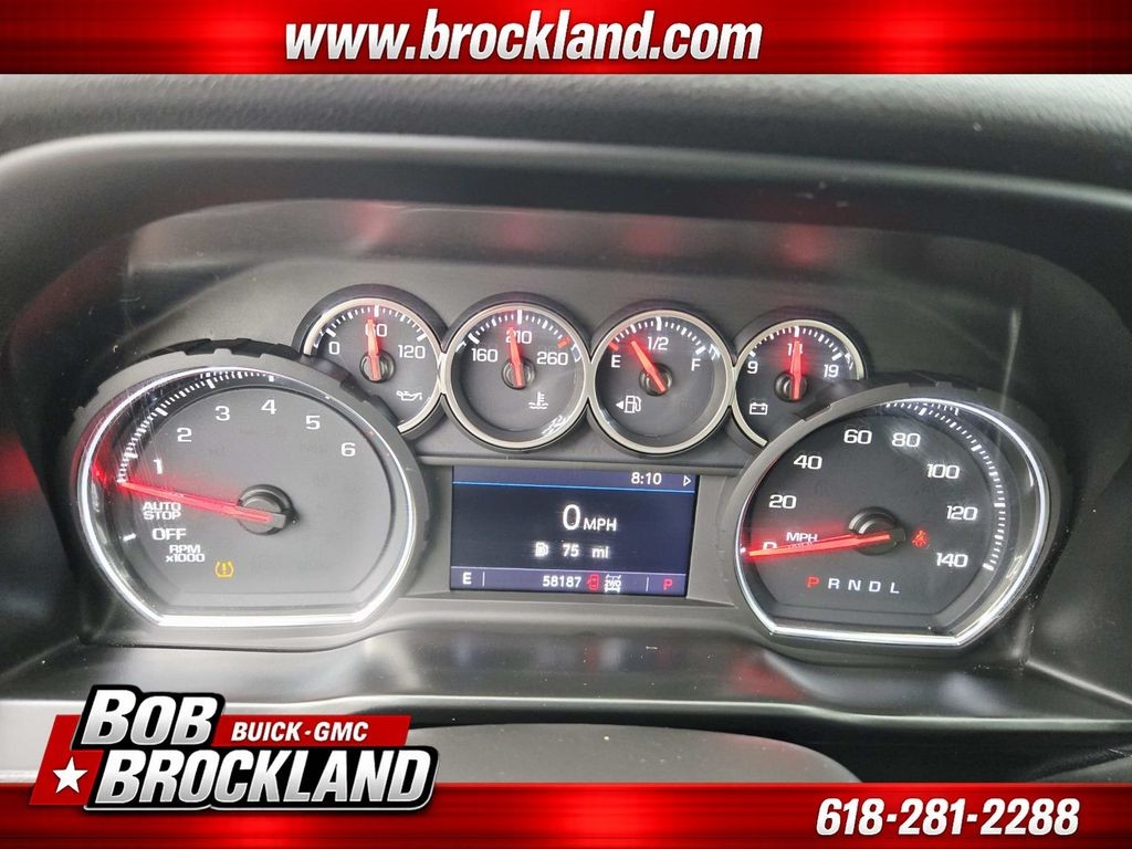 Chevrolet Silverado 1500 Vehicle Full-screen Gallery Image 24