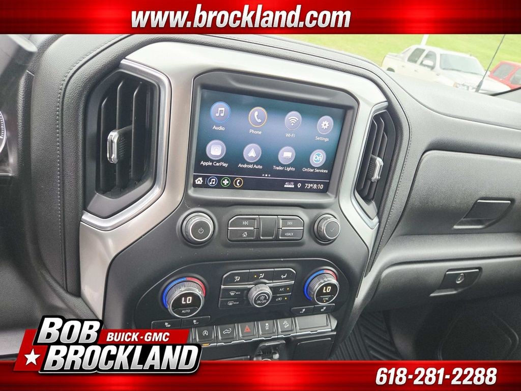 Chevrolet Silverado 1500 Vehicle Full-screen Gallery Image 27