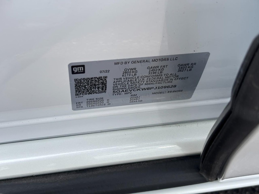 Buick Enclave Vehicle Full-screen Gallery Image 26
