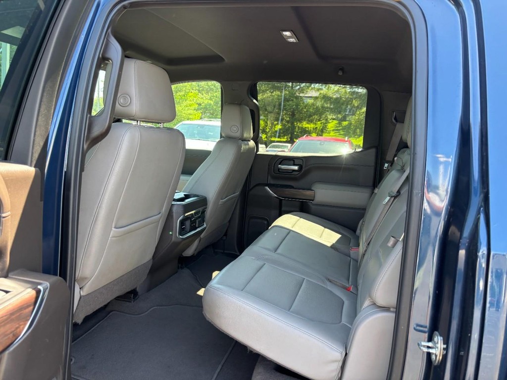 GMC Sierra 1500 Vehicle Full-screen Gallery Image 10
