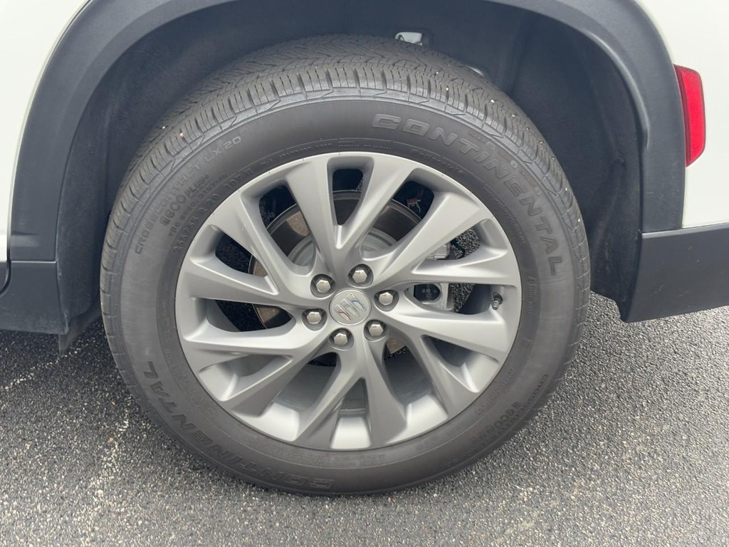 Buick Enclave Vehicle Full-screen Gallery Image 09