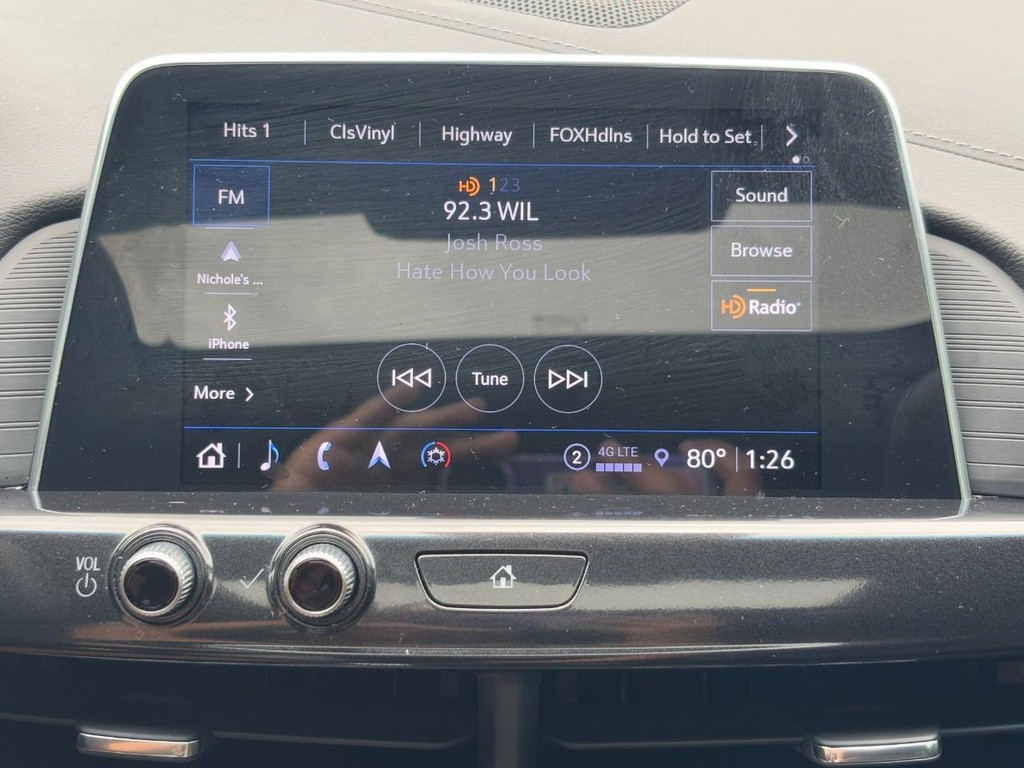 Cadillac CT4 Vehicle Full-screen Gallery Image 20