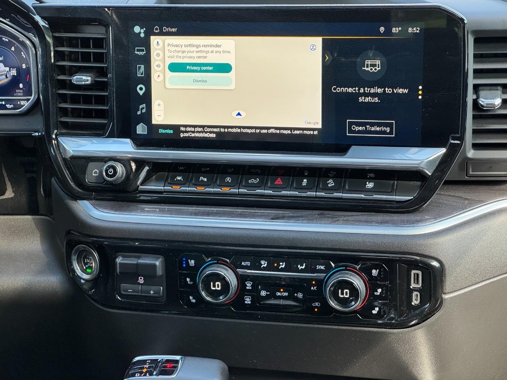 Chevrolet Silverado 1500 Vehicle Full-screen Gallery Image 13