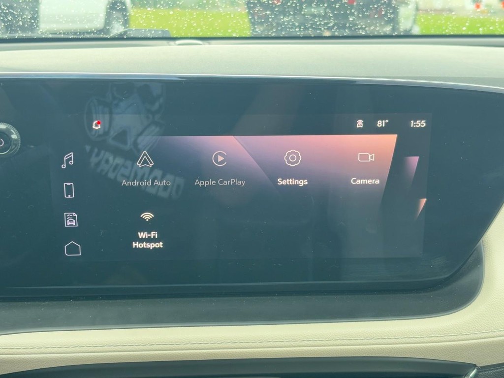 Buick Encore GX Vehicle Full-screen Gallery Image 20