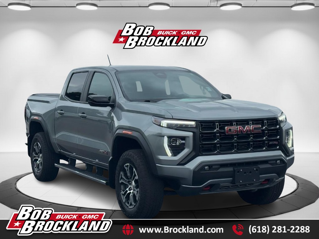 GMC Canyon Vehicle Full-screen Gallery Image 01