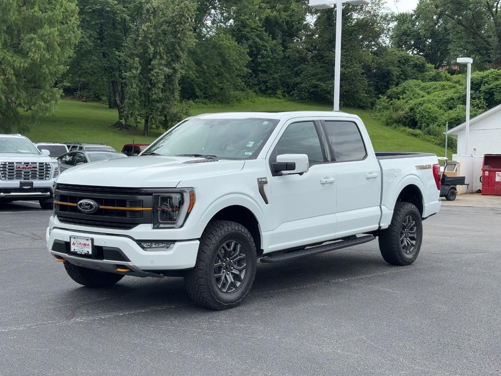 Ford F-150 Vehicle Full-screen Gallery Image 07