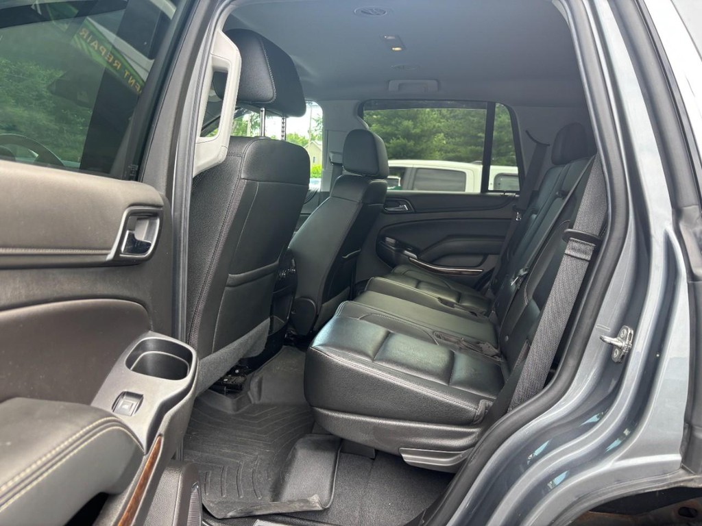 Chevrolet Tahoe Vehicle Full-screen Gallery Image 11