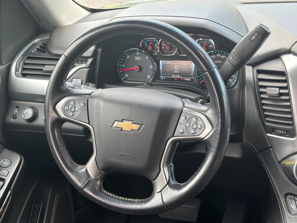 Chevrolet Tahoe Vehicle Full-screen Gallery Image 13