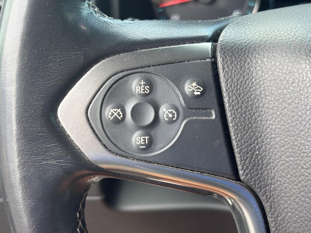 Chevrolet Tahoe Vehicle Full-screen Gallery Image 18