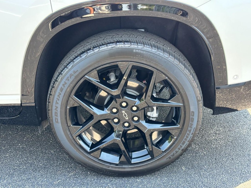 Chevrolet Traverse Vehicle Full-screen Gallery Image 09