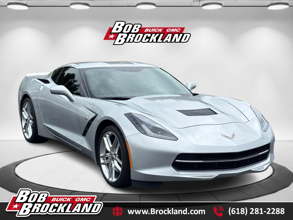 Chevrolet Corvette Stingray Vehicle Full-screen Gallery Image 01