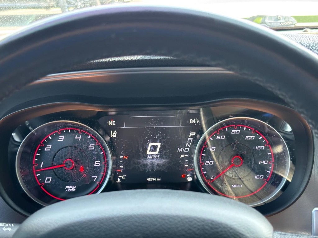 Dodge Charger Vehicle Full-screen Gallery Image 19