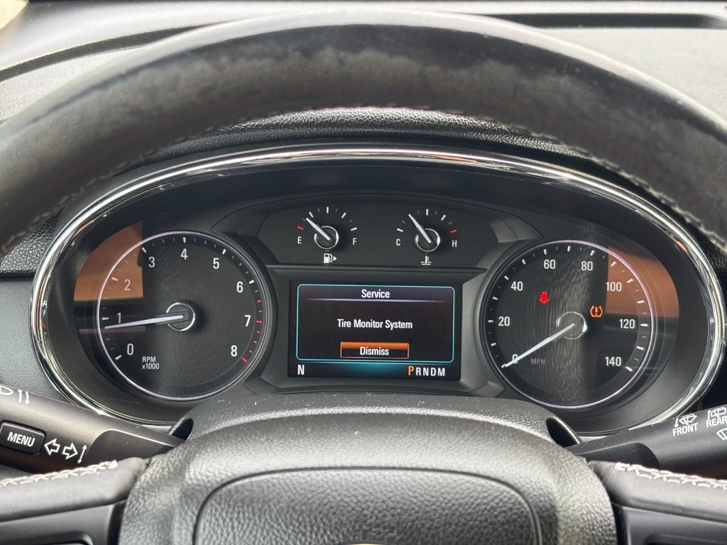 Buick Encore Vehicle Full-screen Gallery Image 19