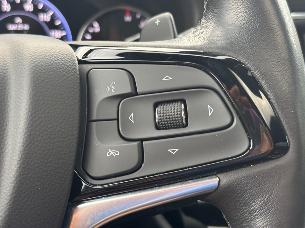 Buick Enclave Vehicle Full-screen Gallery Image 20