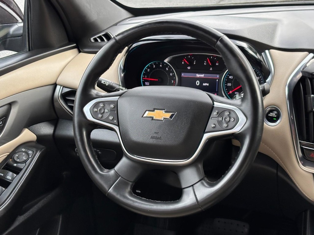 Chevrolet Traverse Vehicle Full-screen Gallery Image 13