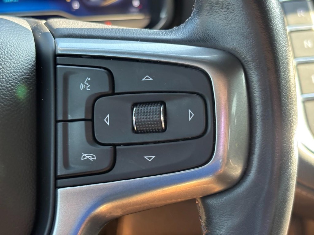 Chevrolet Tahoe Vehicle Full-screen Gallery Image 19