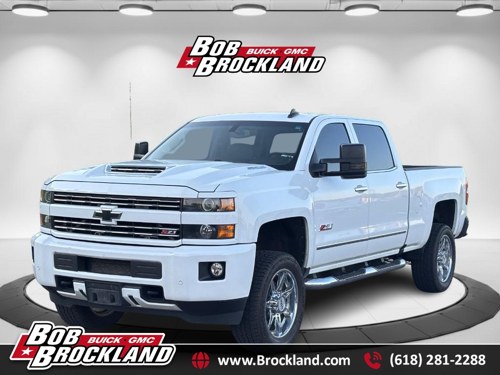 Chevrolet Silverado 2500HD Vehicle Full-screen Gallery Image 01