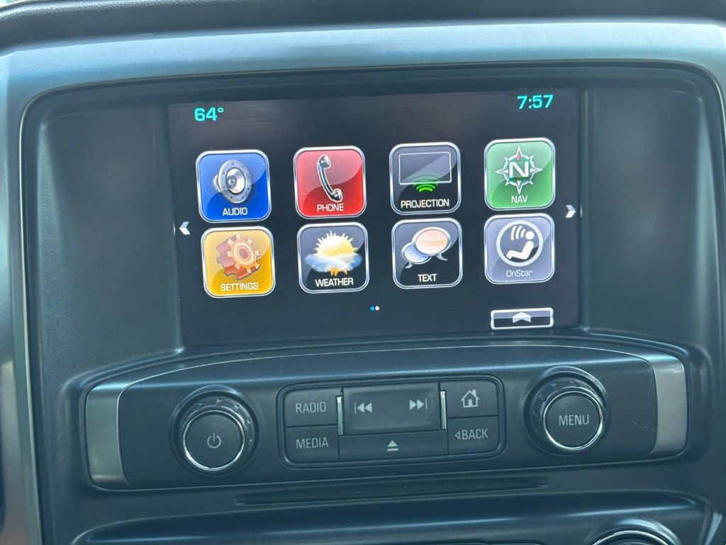 Chevrolet Silverado 2500HD Vehicle Full-screen Gallery Image 20