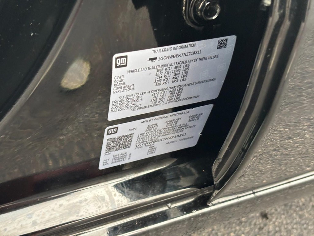 Chevrolet Silverado 1500 LTD Vehicle Full-screen Gallery Image 23