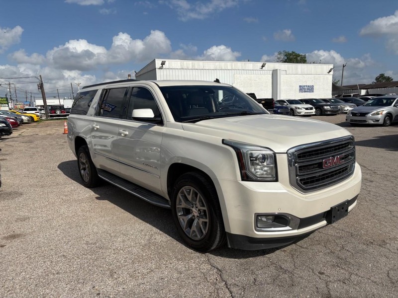 GMC Yukon XL Vehicle Image 02