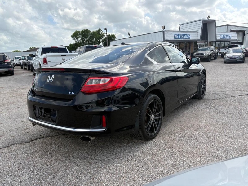 Honda Accord Coupe Vehicle Image 04